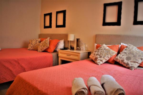 Гостиница Kangaroo Wasi Airport Bed & Breakfast  Лима
